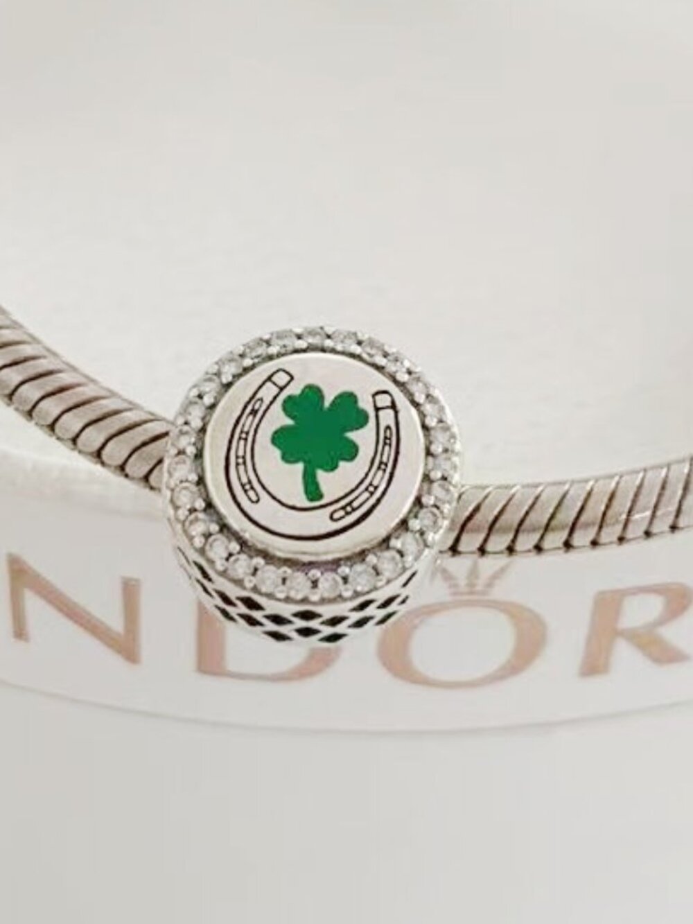 Pandora Ireland Exclusive Country Irish Clover Horseshoe Charm